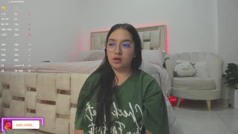    online show from 02/10/25, 05:36