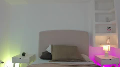 NATHALY  online show from 11/20/25, 10:37