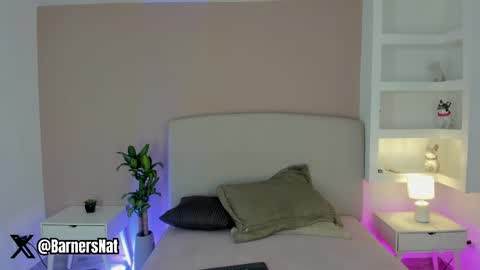NATHALY  online show from 05/02/26, 10:42
