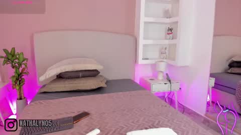 NATHALY  online show from 06/19/26, 10:52
