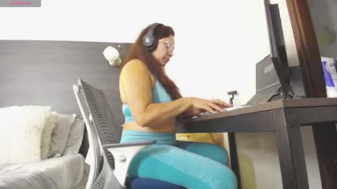 nathalyrae41 online show from 07/03/26, 02:45