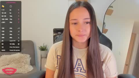 nathalyxx_ online show from 02/05/25, 02:16