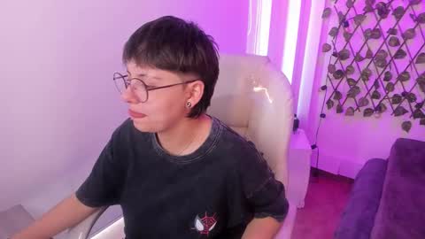 nathalyy_ds online show from 02/26/26, 07:35