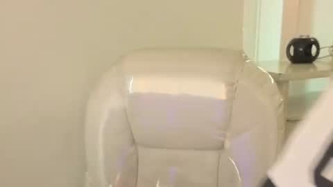 nathalyy_ds online show from 07/30/26, 06:07