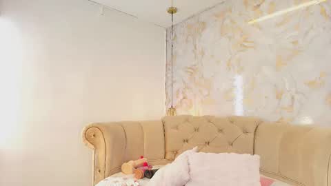 Natha online show from 11/21/25, 08:18