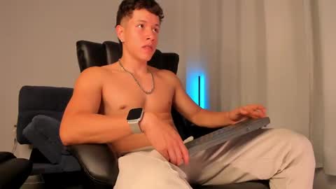 Nathan online show from 10/01/25, 10:38