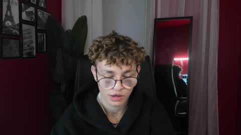 Nathan online show from 09/18/25, 02:41