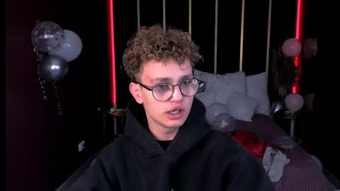 Nathan online show from 10/21/25, 07:36