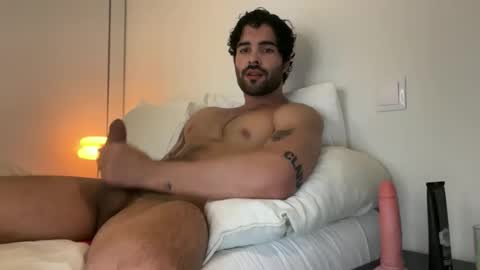 Snapshot of nathan_gael chatting on 04/22/26, 05:36 Nathaniel online show from 04/22/26, 05:36