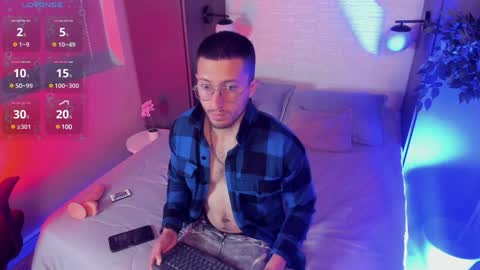 Snapshot of nathan_rivers chatting on 01/20/25, 11:35 nathan_rivers online show from 01/20/25, 11:35