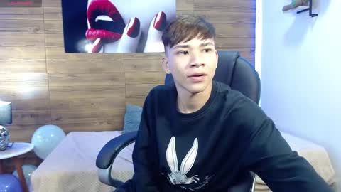 nathanclay online show from 10/09/25, 03:48