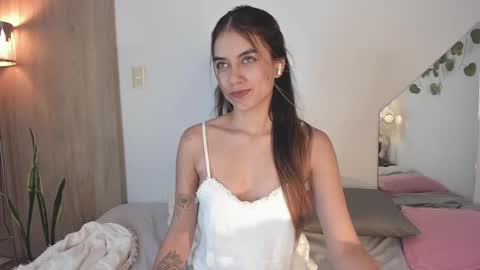 Snapshot of nathy_q chatting on 10/30/25, 09:59 Nathy online show from 10/30/25, 09:59