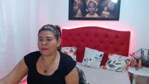 nathy_voyeur online show from 01/25/25, 02:47