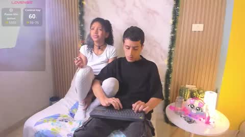 Snapshot of nati_n_mark chatting on 12/18/25, 03:07 nati_n_mark online show from 12/18/25, 03:07