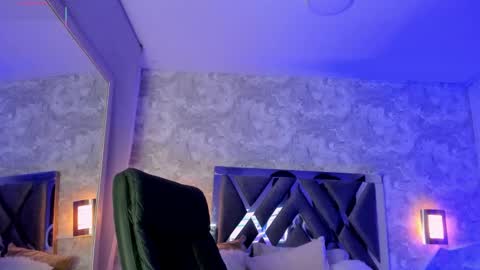 Snapshot of natt_collins chatting on 02/25/26, 05:06 Natalia online show from 02/25/26, 05:06