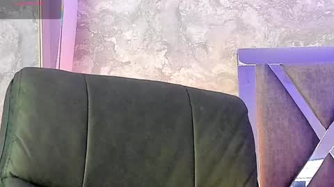 Snapshot of natt_collins chatting on 04/19/26, 02:44 Natalia online show from 04/19/26, 02:44
