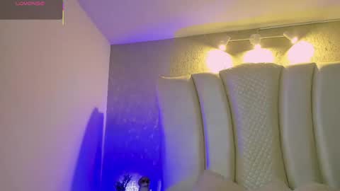 Snapshot of natt_collins chatting on 05/15/26, 02:51 Natalia online show from 05/15/26, 02:51
