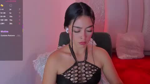 Snapshot of natt_collins chatting on 06/12/26, 04:44 Natalia online show from 06/12/26, 04:44