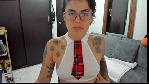 Snapshot of natt_op chatting on 05/19/26, 12:05 natt_op online show from 05/19/26, 12:05