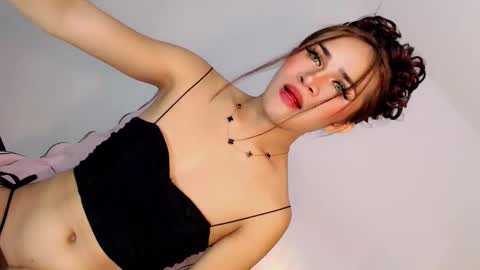Snapshot of nattayah chatting on 04/23/26, 02:24 Nathalie smith online show from 04/23/26, 02:24