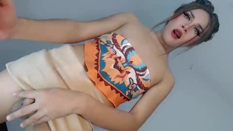 Snapshot of nattayah chatting on 05/16/26, 10:36 Nathalie smith online show from 05/16/26, 10:36