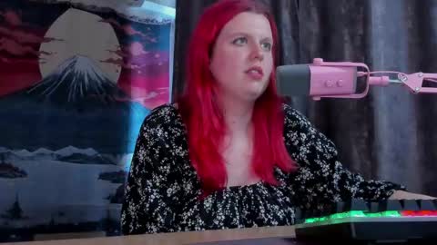 Snapshot of nattinred chatting on 06/05/26, 06:52 Pure evil Nat NONUDE GODDESS online show from 06/05/26, 06:52