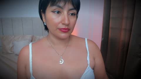 Nathalie online show from 03/30/26, 07:04