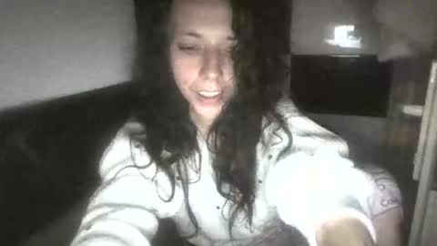 Chloe online show from 03/31/26, 11:49