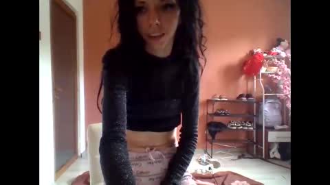 Chloe online show from 05/12/26, 01:52