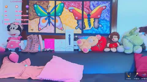 NATALY.. online show from 12/05/25, 08:49