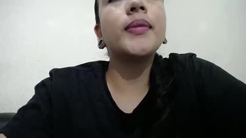 Snapshot of nattyhott1 chatting on 03/04/25, 05:53 Natty online show from 03/04/25, 05:53