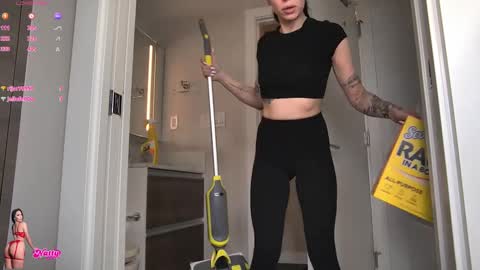 NATTY FIERROS online show from 01/09/25, 08:44