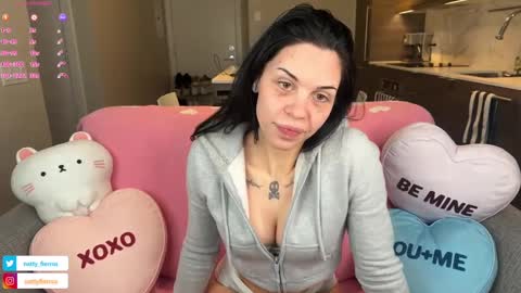 NATTY FIERROS online show from 02/05/25, 08:14