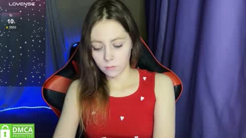 natural_babe666 online show from 10/21/25, 07:36