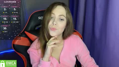 natural_babe666 online show from 11/10/25, 08:52