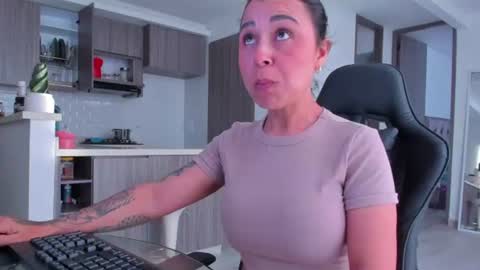Sophia online show from 07/24/26, 11:30