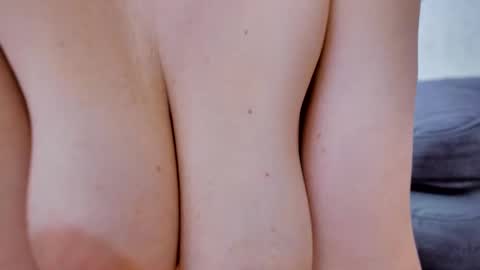Snapshot of natural_hairy chatting on 03/12/25, 10:16 Eva online show from 03/12/25, 10:16