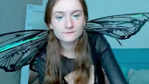 Snapshot of natural_meri_ chatting on 11/14/25, 06:34 Meri online show from 11/14/25, 06:34