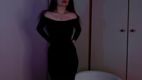 Meri online show from 06/18/26, 05:41