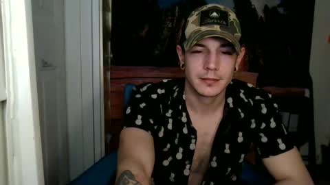 Snapshot of naturesbest951 chatting on 03/02/25, 01:04 NATURESBEST online show from 03/02/25, 01:04