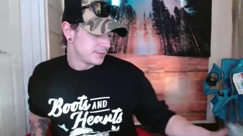 Snapshot of naturesbest951 chatting on 03/08/25, 07:20 NATURESBEST online show from 03/08/25, 07:20