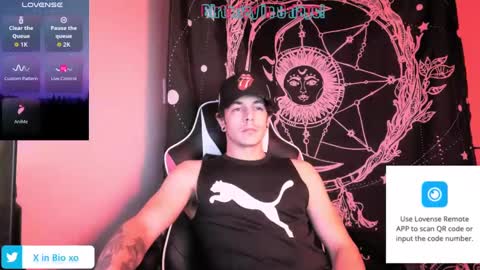 Snapshot of naturesbest951 chatting on 10/05/25, 03:16 NATURESBEST online show from 10/05/25, 03:16