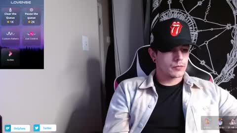 Snapshot of naturesbest951 chatting on 10/08/25, 03:15 NATURESBEST online show from 10/08/25, 03:15