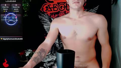 Snapshot of naturesbest951 chatting on 11/12/25, 02:01 NATURESBEST online show from 11/12/25, 02:01