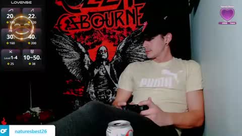 Snapshot of naturesbest951 chatting on 11/21/25, 01:48 NATURESBEST online show from 11/21/25, 01:48