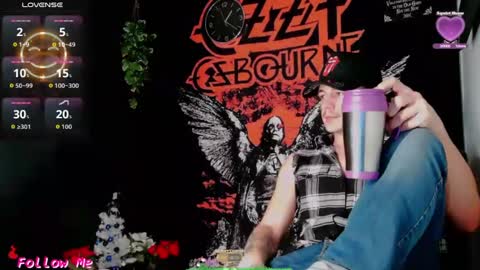 Snapshot of naturesbest951 chatting on 11/24/25, 06:24 NATURESBEST online show from 11/24/25, 06:24