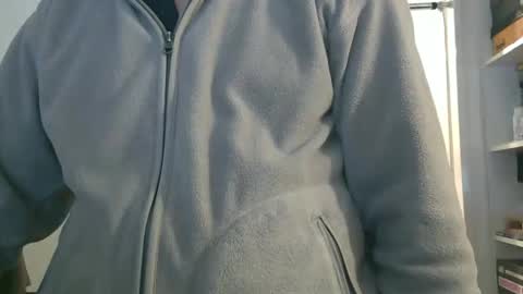 Snapshot of naturista25 chatting on 10/28/25, 05:26 naturista25 online show from 10/28/25, 05:26