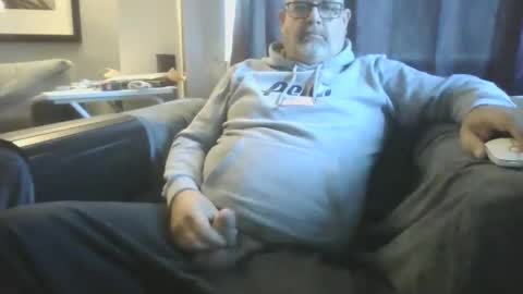 Snapshot of naturistmale45 chatting on 09/29/25, 07:35 naturistmale45 online show from 09/29/25, 07:35