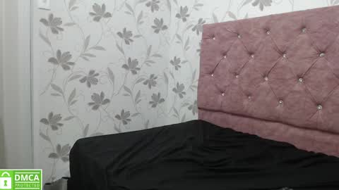 natuxxa online show from 01/03/25, 08:21