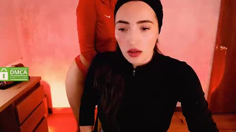 Natalia  Valeria online show from 12/14/24, 08:29